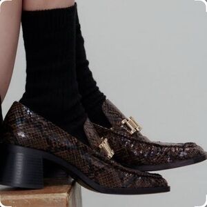 Zara Snakeskin Brown Loafers with Gold Detail
